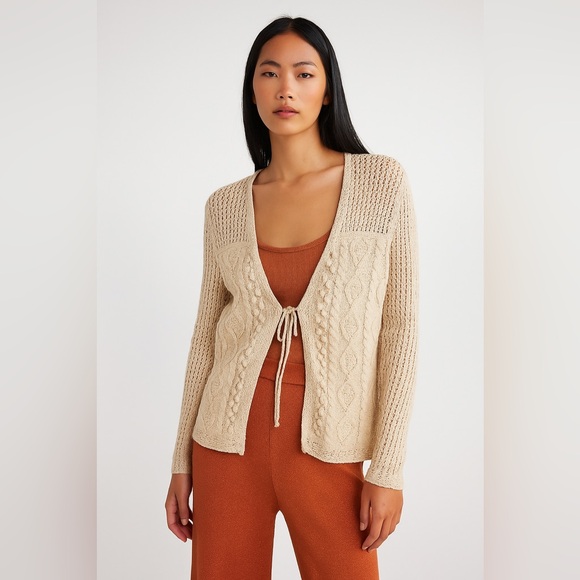 Women's Vintage 90s Cream Pointelle Textured Knit Tie Front Open Cardigan Small - Picture 1 of 9